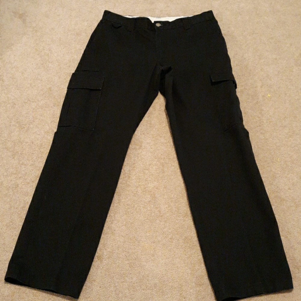 Dickies bkack cargo khak'is